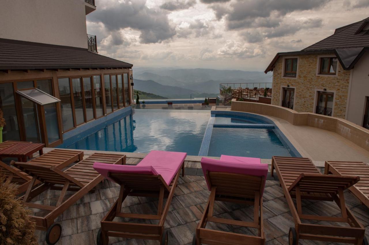 K19 Milmari Resort & Spa โคเปานิก ภายนอก รูปภาพ