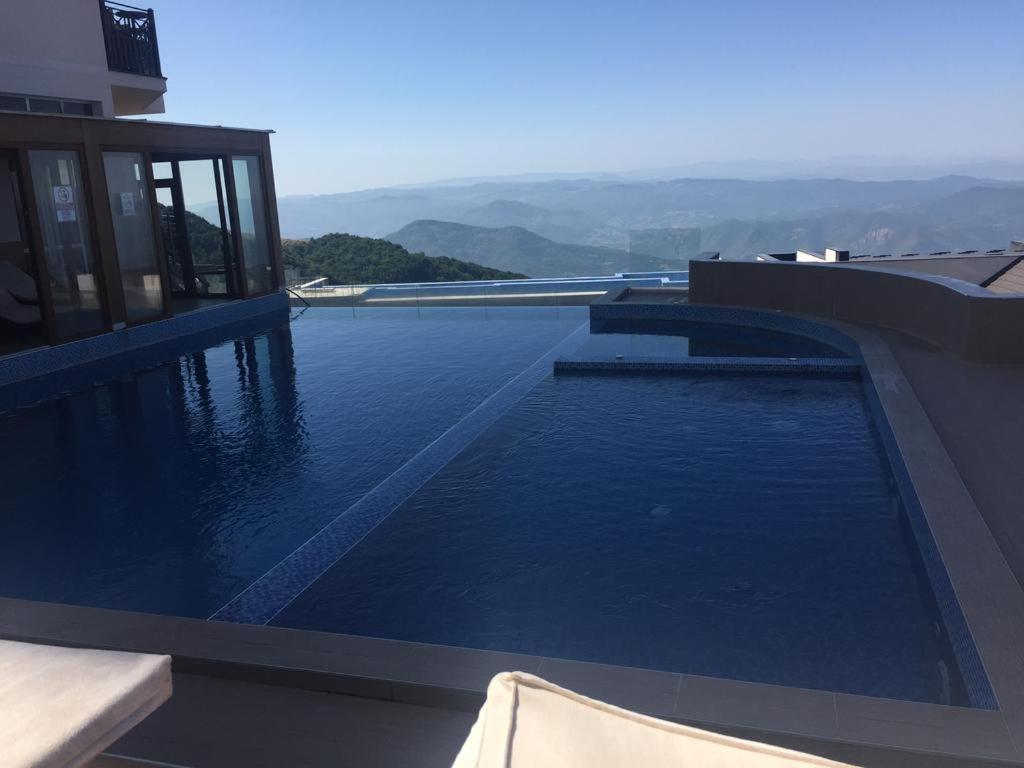 K19 Milmari Resort & Spa โคเปานิก ภายนอก รูปภาพ